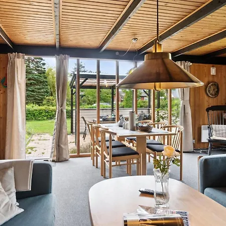 Morten - 120m From The Sea By Interhome